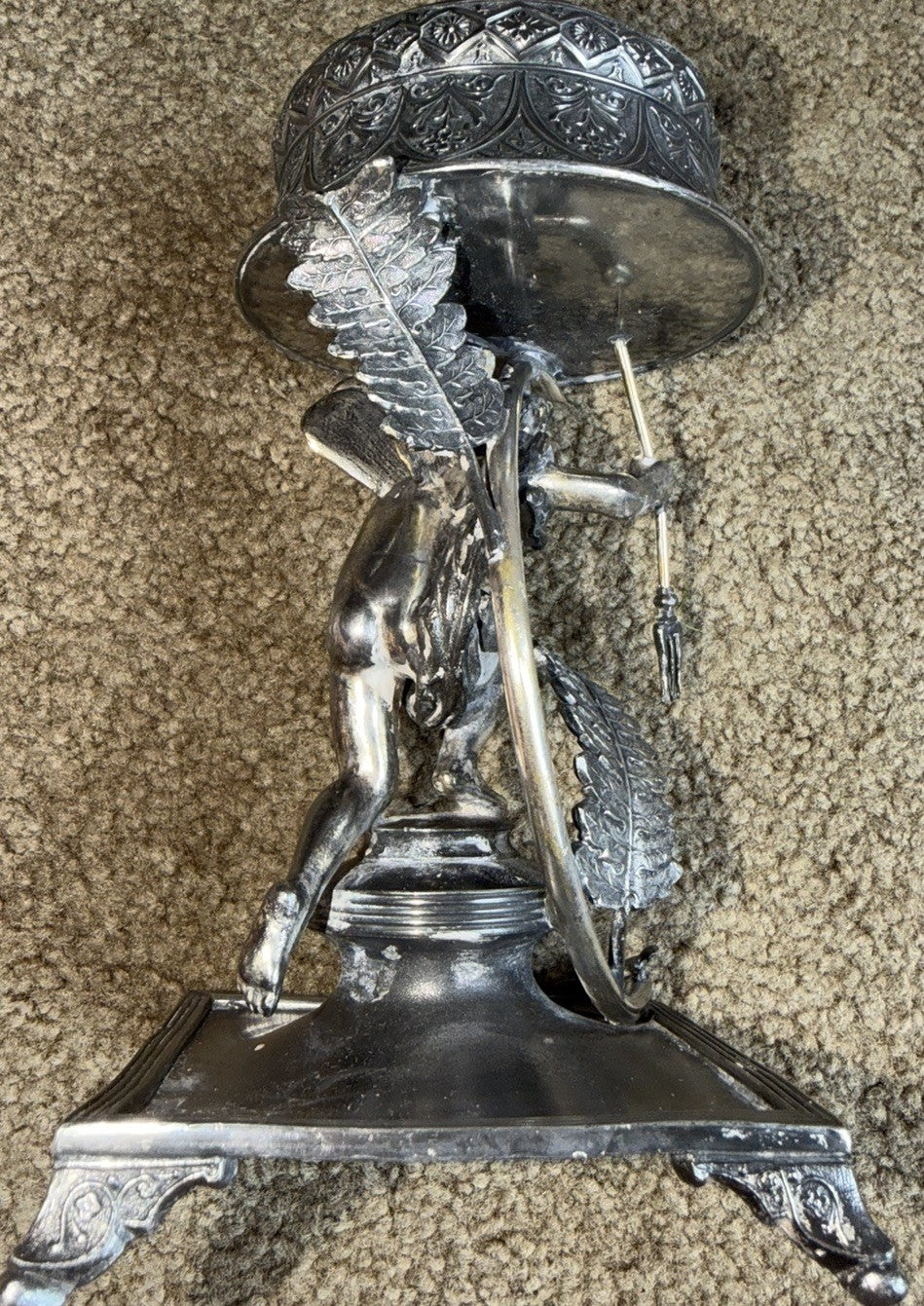 RARE VICTORIAN DERBY SILVER WINGED PUTTI CENTERPIECE GLASS BOWL SILVERPLATE