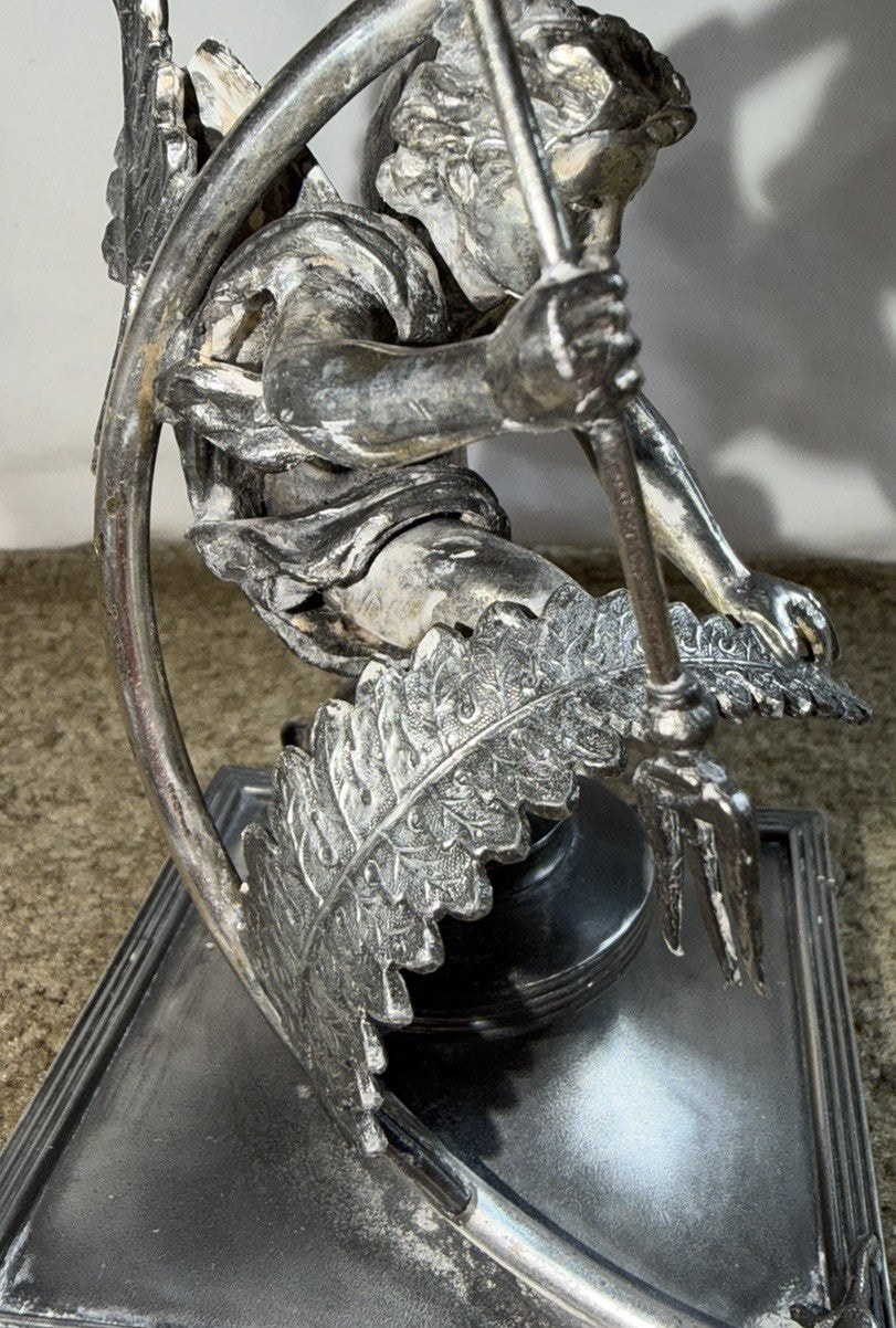 RARE VICTORIAN DERBY SILVER WINGED PUTTI CENTERPIECE GLASS BOWL SILVERPLATE