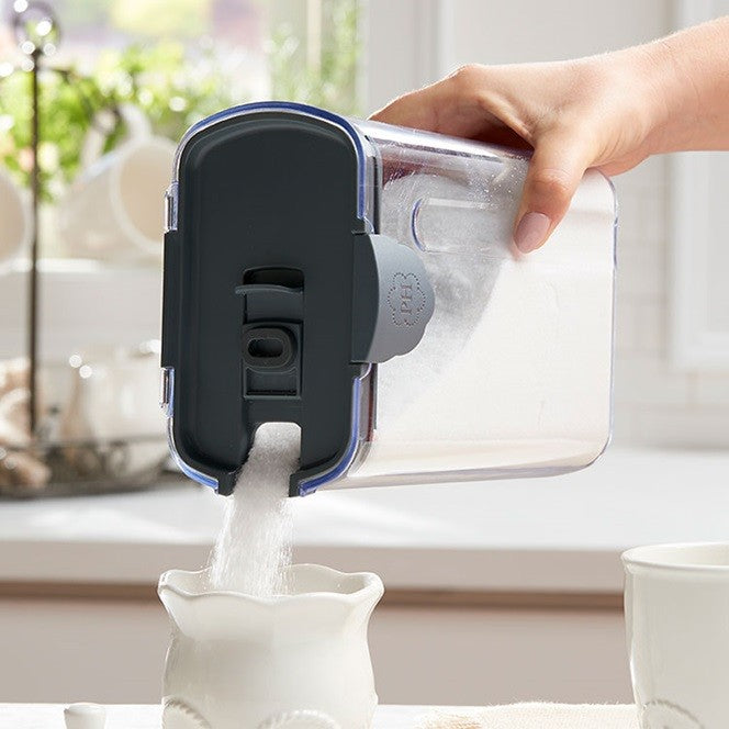 Princess House  BPA-Free Airtight Food Storage Container Lid Silicone Seal 2qt