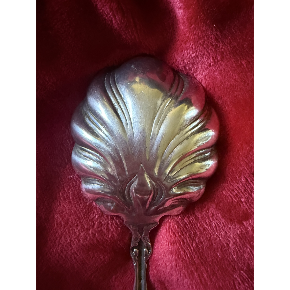 Reverse of the spoon bowl