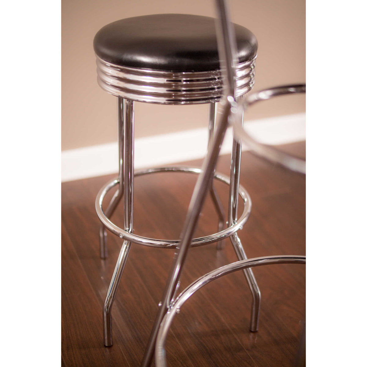 Remington 30-in Chrome Pub Table with Stools - 3 Piece Set - Black